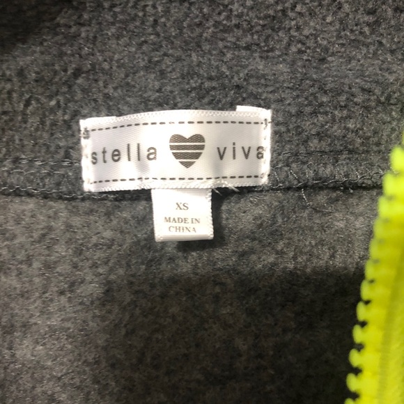 Zipper Sweater - Picture 3 of 6